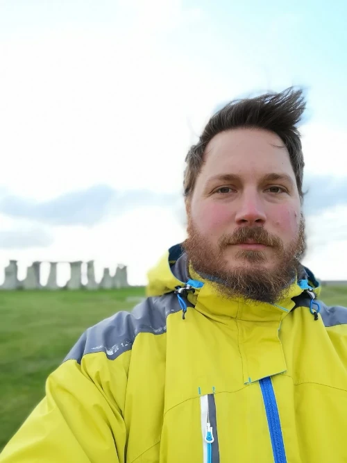 Selfportrait infront of stonehenge.